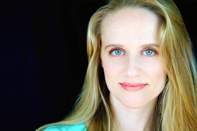 Hartmann_Sarah Headshot